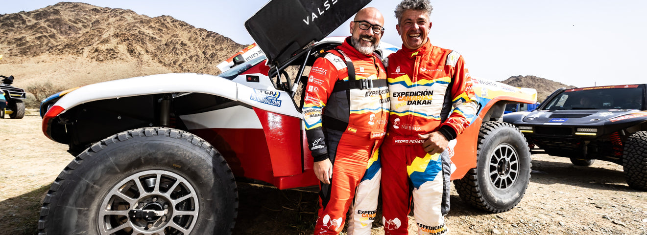 Pedro Peñate y Dani Mesa harán historia en el Rally Isla de los Volcanes con el primer Ultimate T1 del Dakar que competirá en Canarias