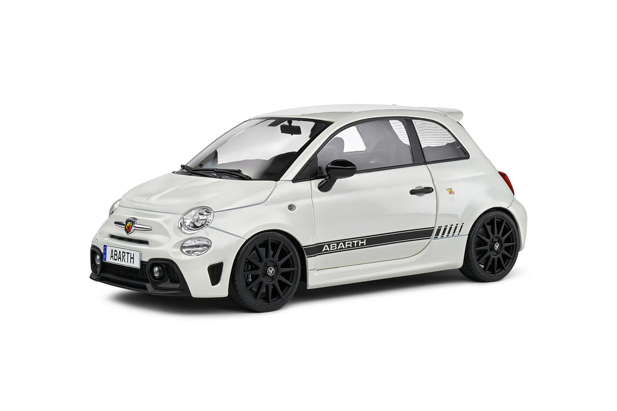 2022 Fiat F595 Abarth Blanco Ghiaccio 1:18 Solido S1811301