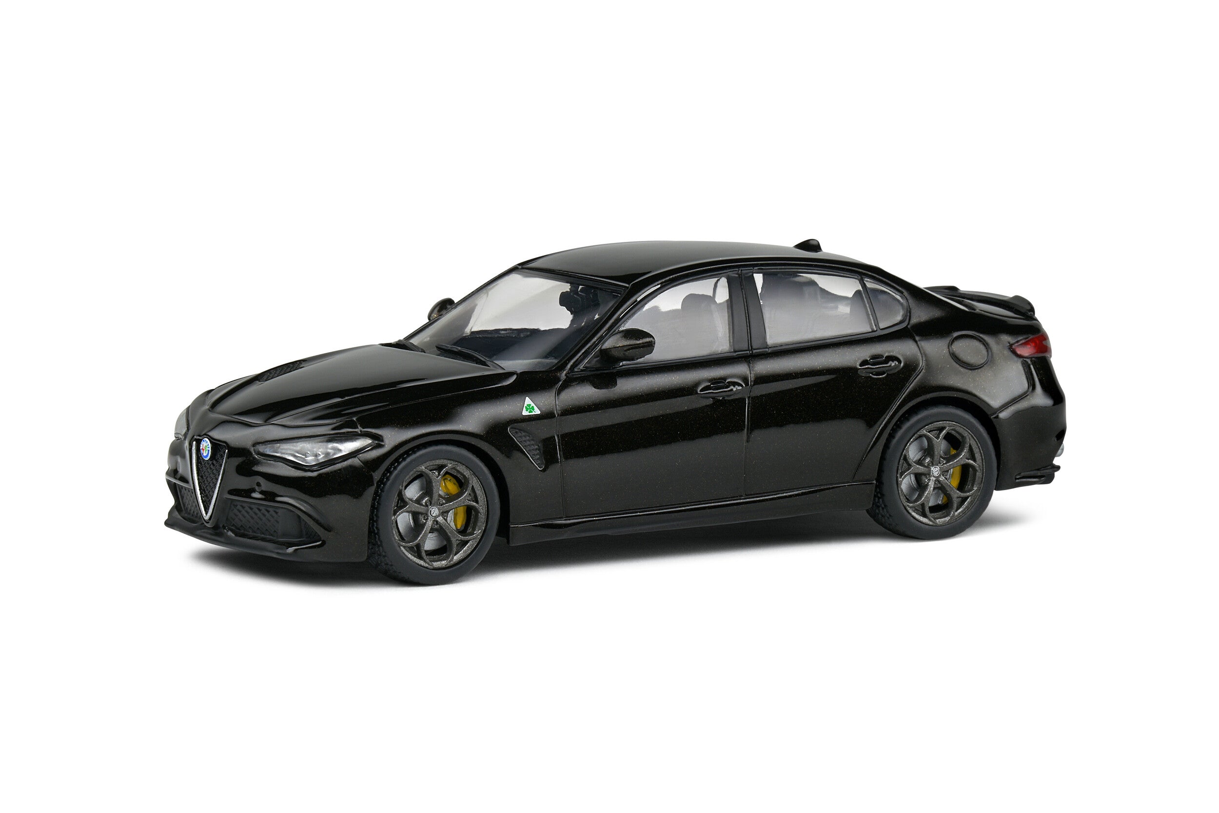 2019 Alfa Romeo Giulia Quadrifoglio 2.9l Bi-Turbo Negro 1:43 Solido S4313107