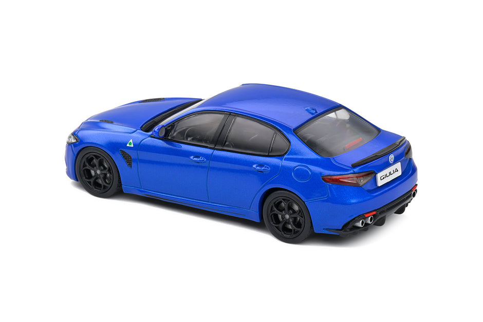 2019 Alfa Romeo Giulia Quadrifoglio 2.9 Bi-Turbo Azul Metalizado 1:43 Solido S4313104