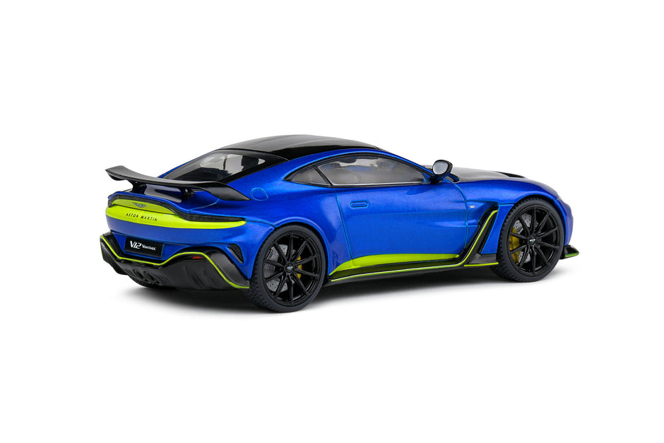 2023 Aston Martin Vantage V12 Azul/Amarillo 1:43 Solido S4314103