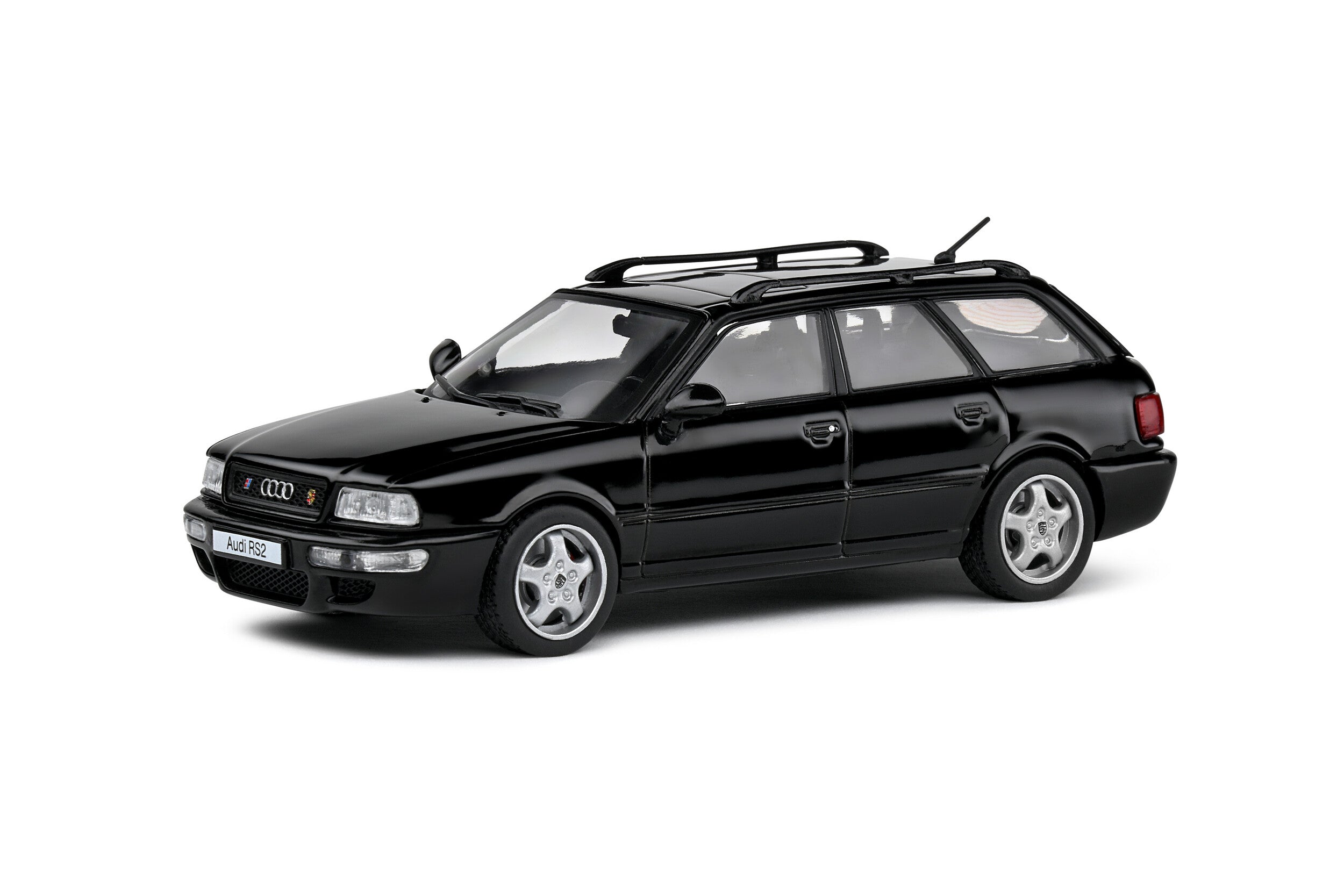 1995 Audi Avant RS2 Powered By Porsche Negro 1:43 Solido S4310103