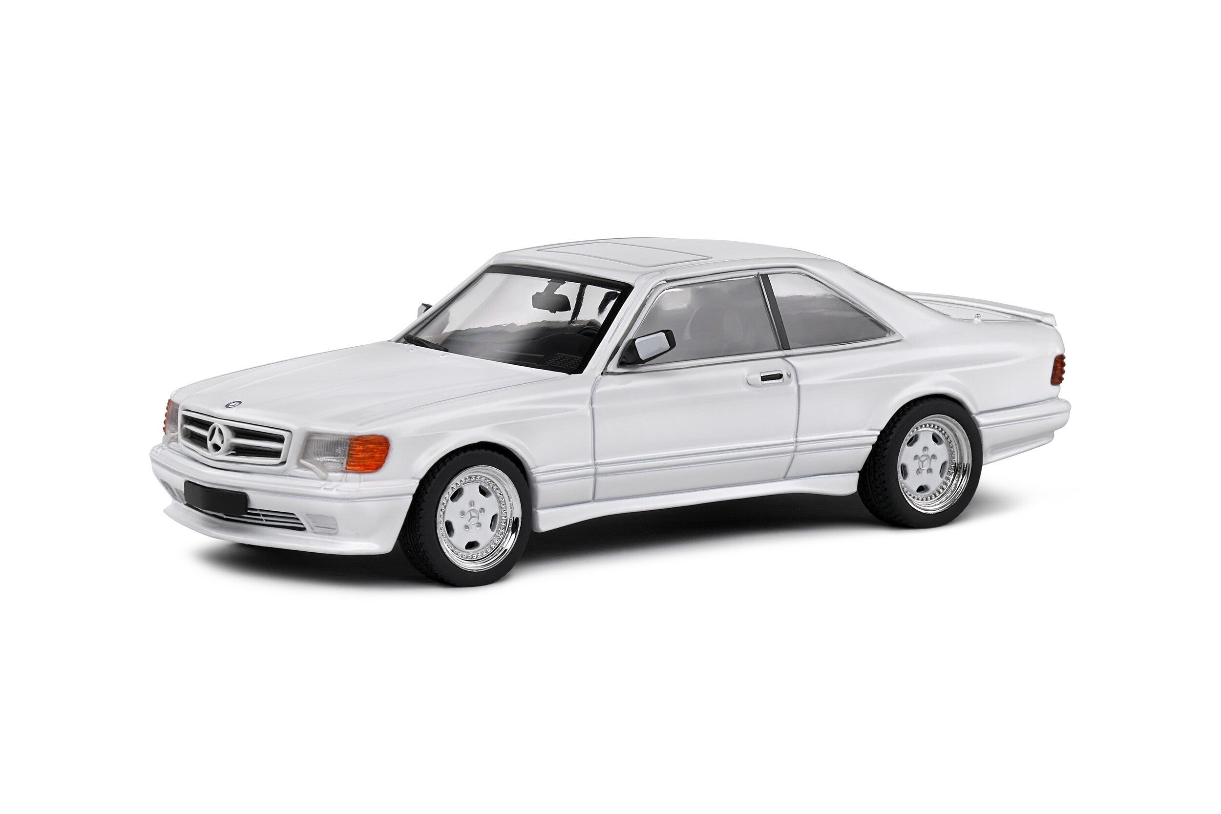 1990 Mercedes-Benz 560 SEC AMG Widebody Blanco Clásico 1:43 Solido S4310904