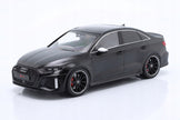 2022 Audi RS3 (8Y) Limousine Negro 1:18 IXO Models SPMW18003/MCG18450
