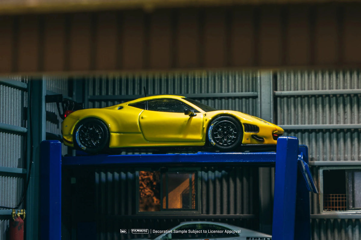2010 Ferrari 458 Italia GT3 Amarillo 164 IXO-Tarmac T64R-073-YL