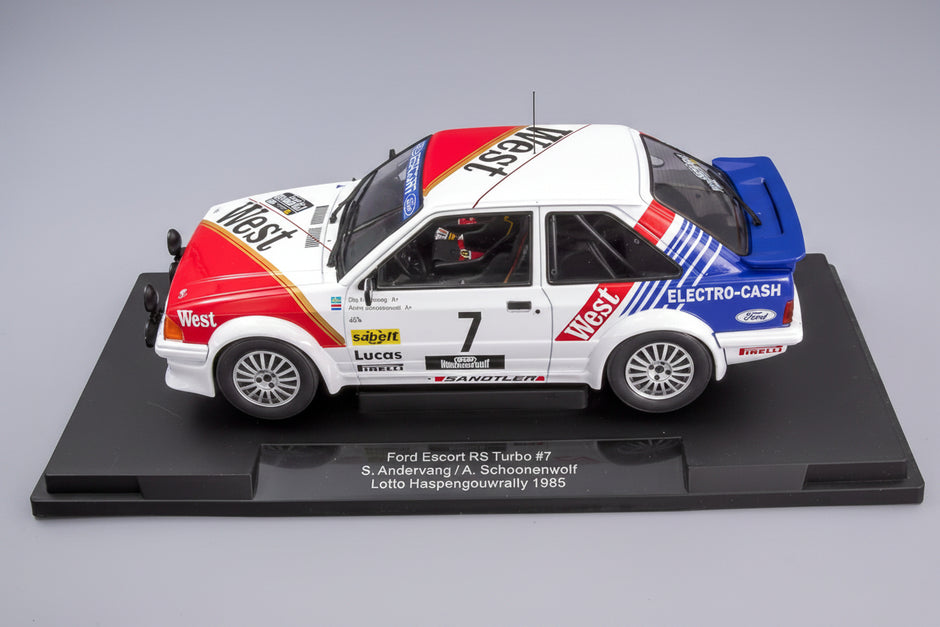 1985 Ford Escort MK III RS Turbo Nº35 S.Andervang/A.Schoonenwolf Rally de Hunsrück 1:43 IXO Models RAC452B.22