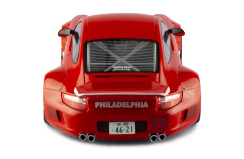 2023 Porsche 911 (997) RWB Rauh-Welt Rojo/Blanco 1:18 IXO Models 18CMC168.22
