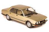 1987 BMW 520i (E28) Dorado 1:18 IXO Models CMC184.22