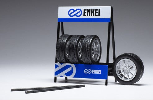 Expositor de Ruedas Enkei con Dos Ejes y Cuatro Ruedas 1:18 IXO Models SET013W