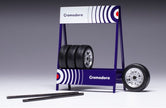 Expositor de Ruedas Cromodora con Dos Ejes y Cuatro Ruedas 1:18 IXO Models SET021W
