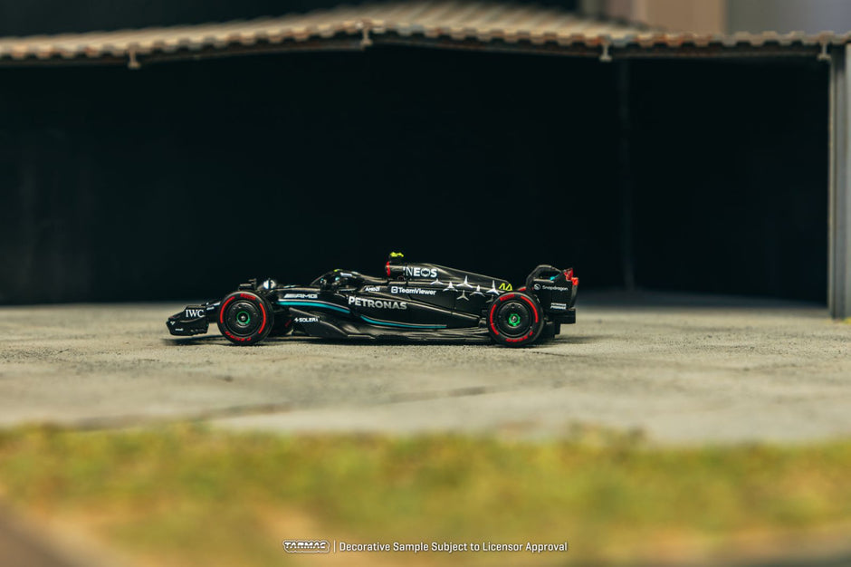 2023 Mercedes-AMG F1 W14 E Performance Nº44 Lewis Hamilton Pole Hungría GP 164 IXO-Tarmac T64G-F064-LH1