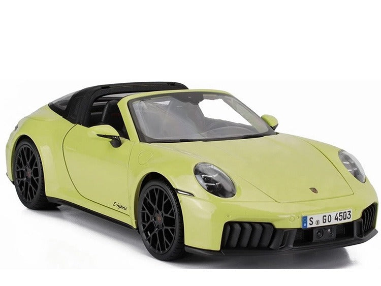 2024 Porsche 911 (992.2) Targa 4 GTS T-Hybrid Amarillo 1:18 Maisto 31470