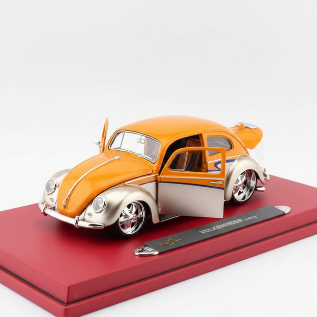 1951 Volkswagen VW Beetle Hard Top Custom Plata/Naranja Metalizado 1:18 Maisto Premiere 31018