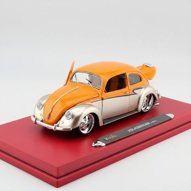 1951 Volkswagen VW Beetle Hard Top Custom Plata/Naranja Metalizado 1:18 Maisto Premiere 31018