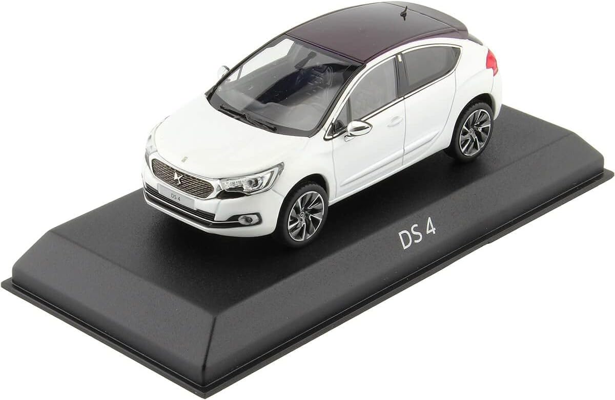 2015 Citroen DS 4 Blanco Perlado/Granate 1:43 Norev 155457