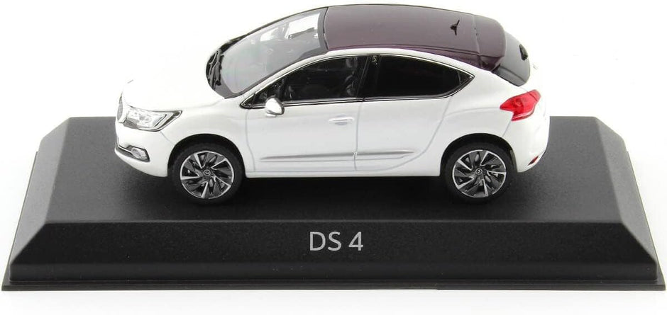 2015 Citroen DS 4 Blanco Perlado/Granate 1:43 Norev 155457