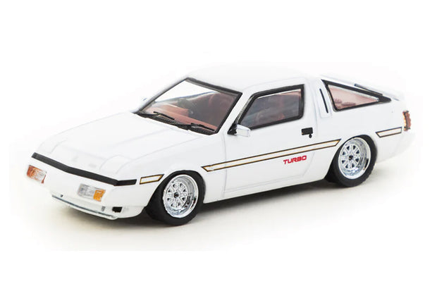 1982 Mitsubishi Starion Blanco Metalizado 1:64 Tarmac T64R055WHT