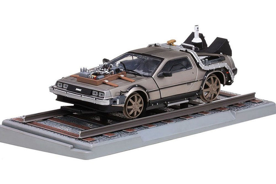 1990 DeLorean DMC 12 "Regreso al Futuro III" Sobre Railes 1:43 Vitesse 24014