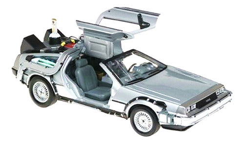 1985 DeLorean DMC 12 "Regreso al Futuro I" 1:24 Welly 22443