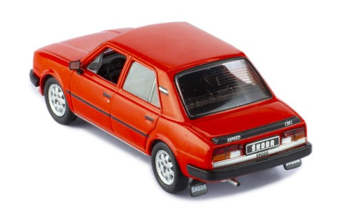 1988 Skoda 130 L Rojo 1:43 IXO Models CLC445N