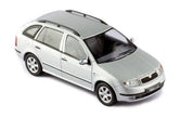 2000 Skoda Fabia I Combi Plateado 1:43 IXO Models CLC471N.22