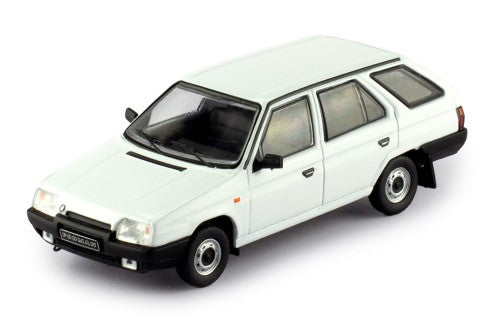1990 Skoda Forman Blanco 1:43 IXO Models CLC575N