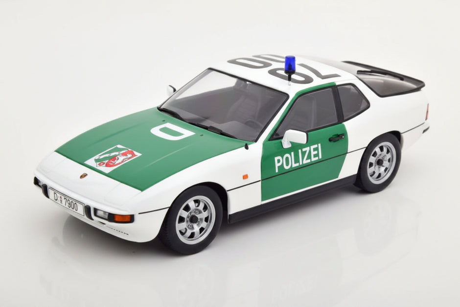 1985 Porsche 924 Policía Düsseldorf de Autopista 1:18 KK-Scale KKDC180723