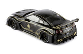2019 Nissan 35GT RR JSP LB-Silhouette Works GT RHD Jon Player Special Negro/Dorado 1:43 IXO Models MOC330.22