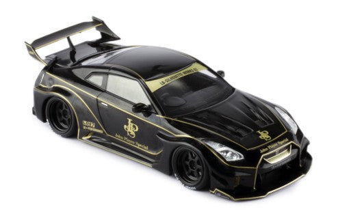 2019 Nissan 35GT RR JSP LB-Silhouette Works GT RHD Jon Player Special Negro/Dorado 1:43 IXO Models MOC330.22