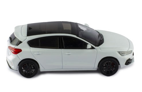 2022 Ford Focus ST Blanco 1:43 IXO Models MOC334.22