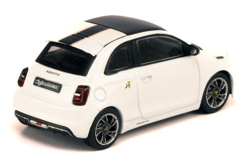 2024 Fiat 500e Abarth Blanco 1:43 IXO Models MOC345.22