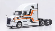 2018 Cabeza Tractora Freightliner Cascadia Blanco 164 IXO Models 64TR024