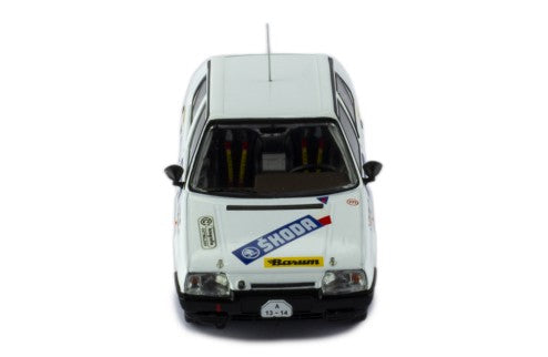 1989 Skoda Favorit 136 L Nº4 Krecek/Borivoj Rallye Valasskaa Zima 1:43 IXO Models RAC407A.22