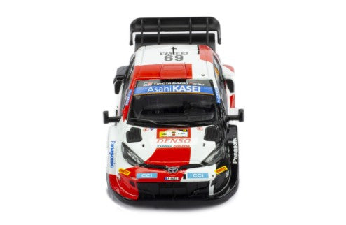 2022 Toyota GR Yaris Rally 1 Nº69 Rovanpera/Halttunen Ganador Rally Safari 1:43 IXO Models RAM856.22