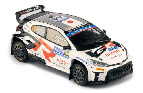 2024 Toyota GR Yaris Rally2 Nº44 H.Kogure/T.Luhtinen Rally de Finlandia 1:43 IXO Models 18RAM957.22