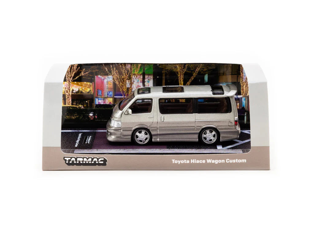 1995 Toyota Hiace Wagon Custom Plateado/Marrón 164 Tarmac T64R-078-BR