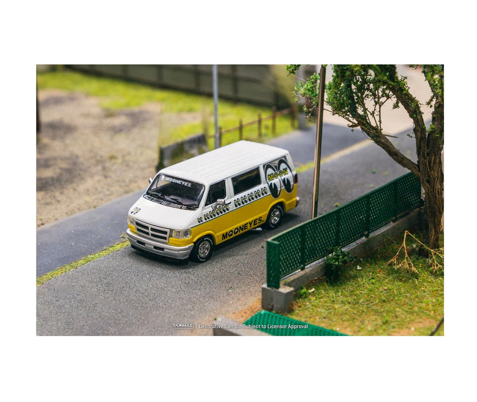 1979 Dodge Van Amarilla 164 Tarmac T64G-TL032-YL-MJ