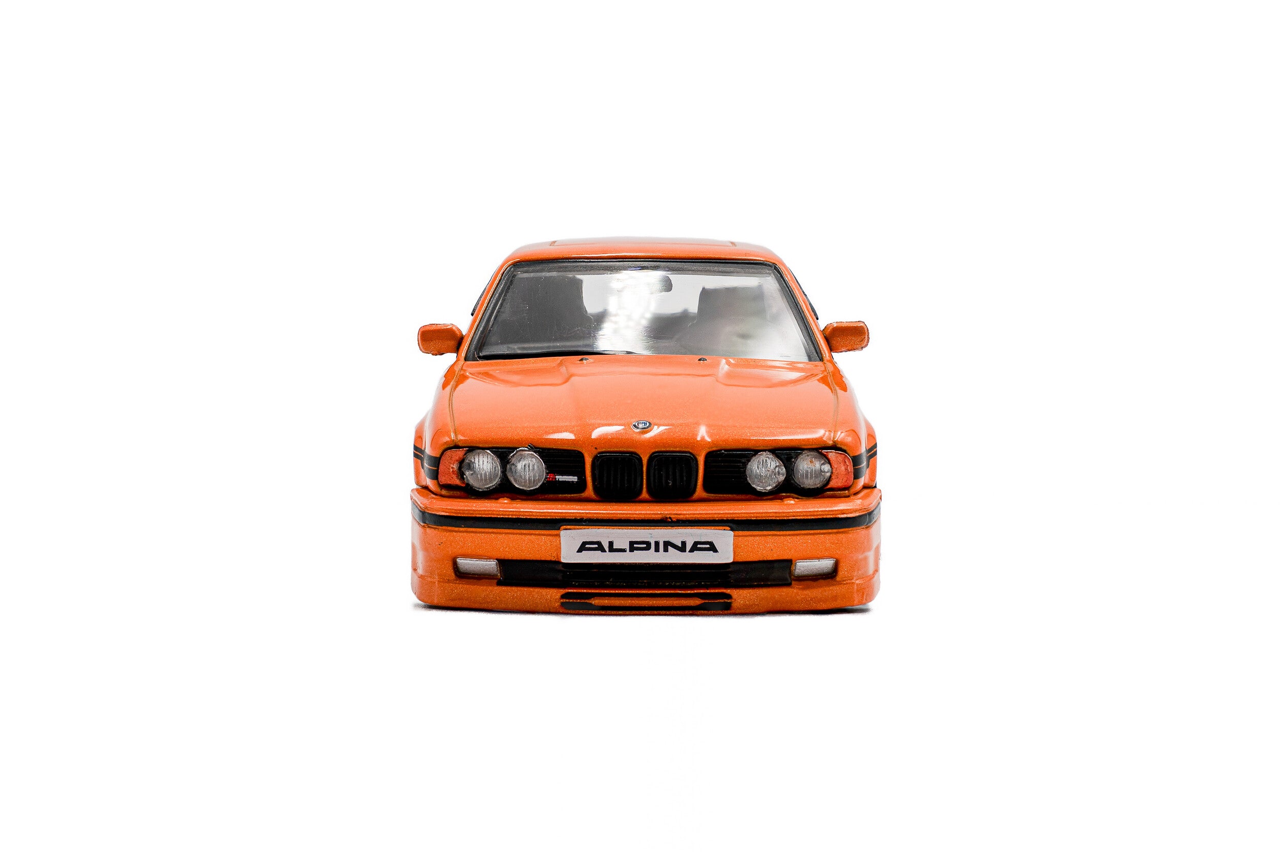 1994 BMW Alpina B10 (E34) Biturbo Naranja 1:43 Solido S4310407