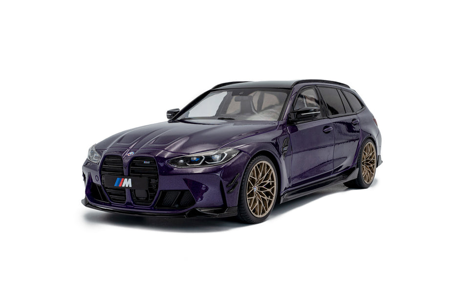 2024 BMW M3 Touring con Piezas de Rendimiento Morado Perlado Metalizado 1:18 Solido S1813701