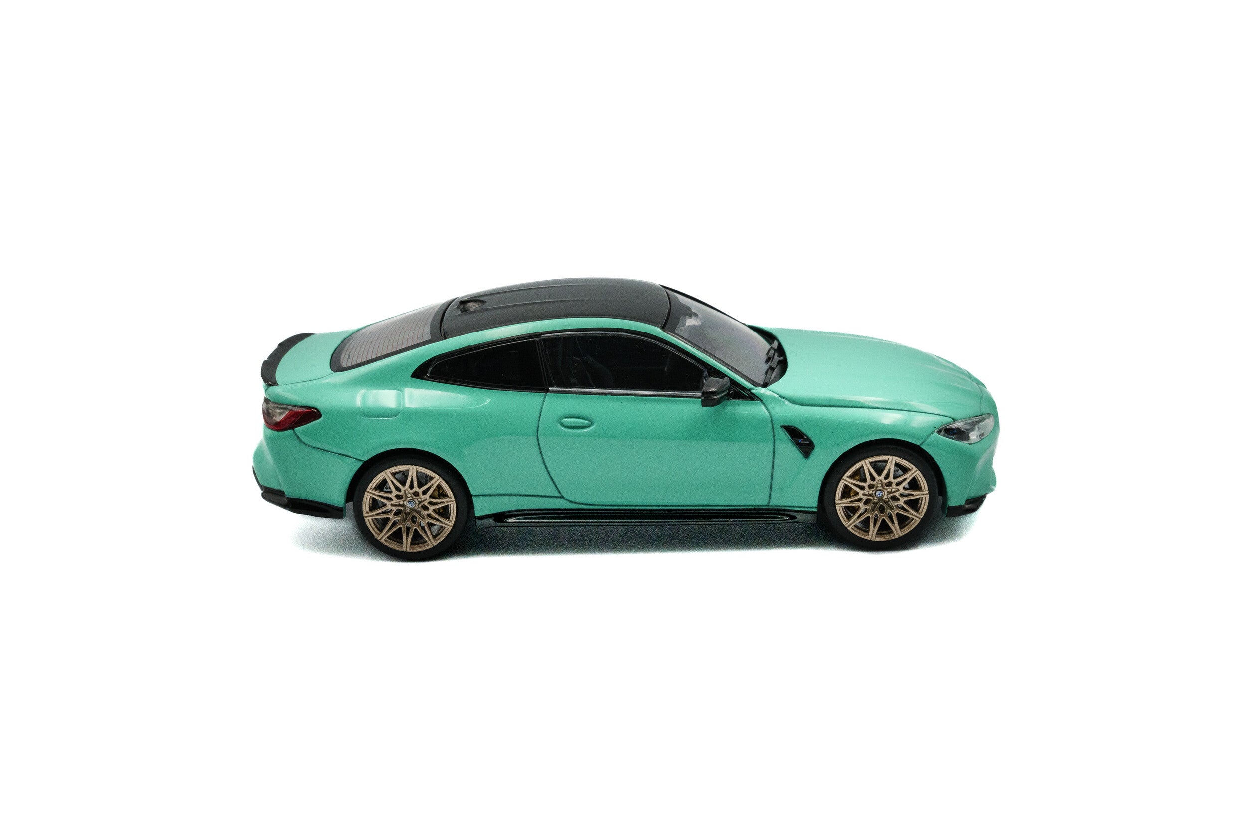 2023 BMW M4 Competition Verde Menta 1:43 Solido S4316002