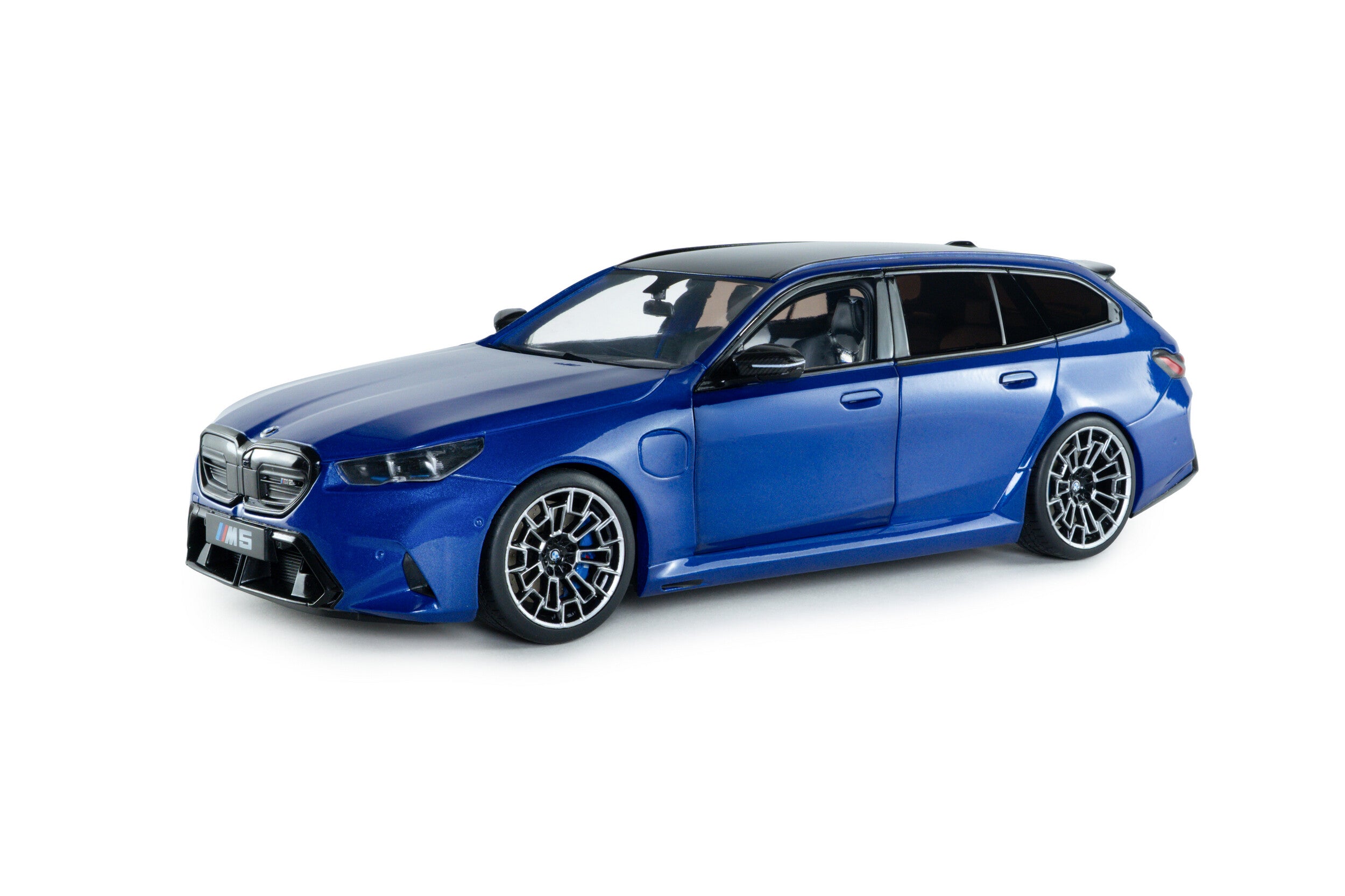 2024 BMW M5 Touring Azul Marina Bay Metalizado 1:18 Solido S1814801