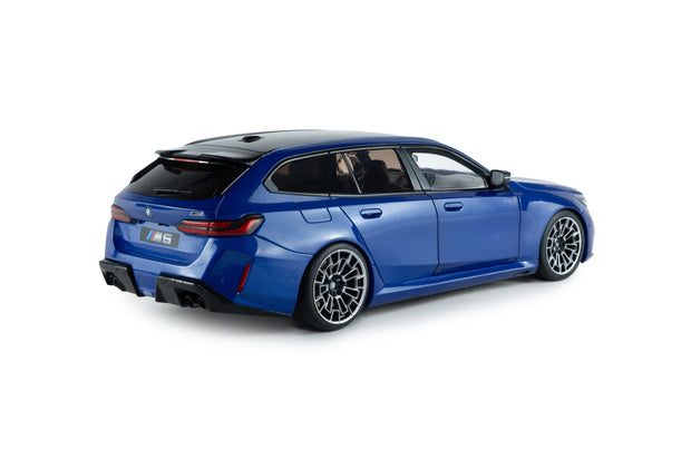 2024 BMW M5 Touring Azul Marina Bay Metalizado 1:18 Solido S1814801