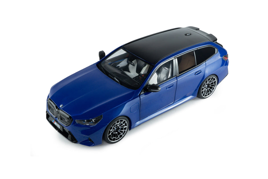 2024 BMW M5 Touring Azul Marina Bay Metalizado 1:18 Solido S1814801