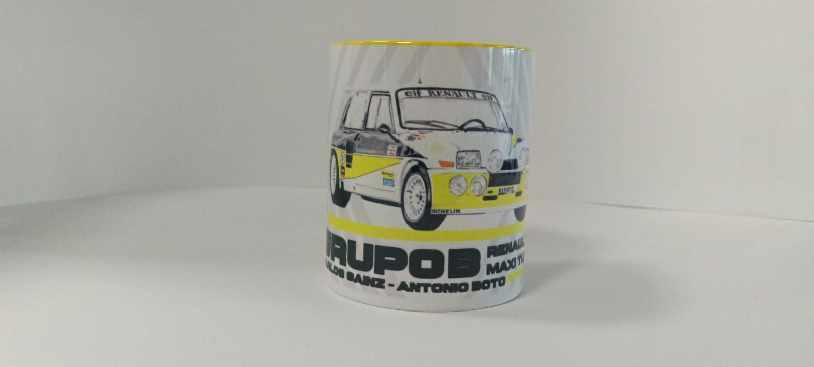TAZA GRUPO B RENAULT MAXI TURBO CARLOS SAINZ