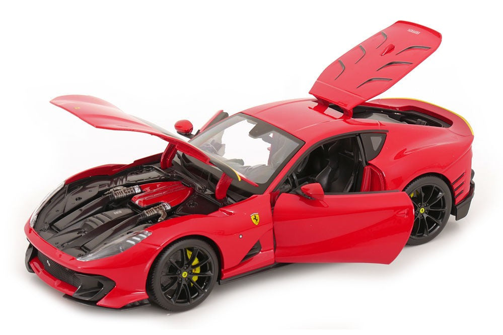 2021 Ferrari 812 Competizione Rosso Corsa 1:18 Bburago 16019