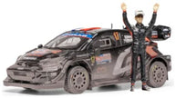 2025 Toyota GR Yaris Rally1 Nº17 S.Ogier/V.Landais + Figura Ogier Ganadores Rally de Chile WRC 1:43 IXO Models RAM1000-LM1.22