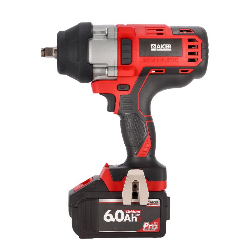 PISTOLA IMPACTO 18V 700NM SERIE PRO AICER (1X 6.0AH + 1X 8.0AH)