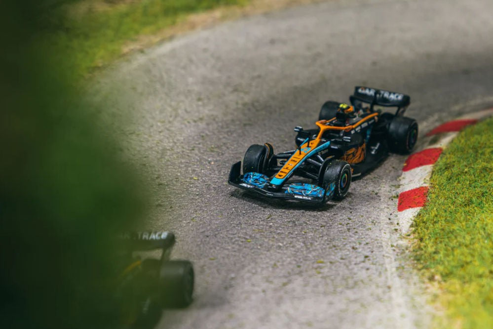 2022 McLaren MCL36 F1 Nº4 Lando Norris Abu Dhabi GP 164 IXO-Tarmac T64G-F041-LN3-MJ