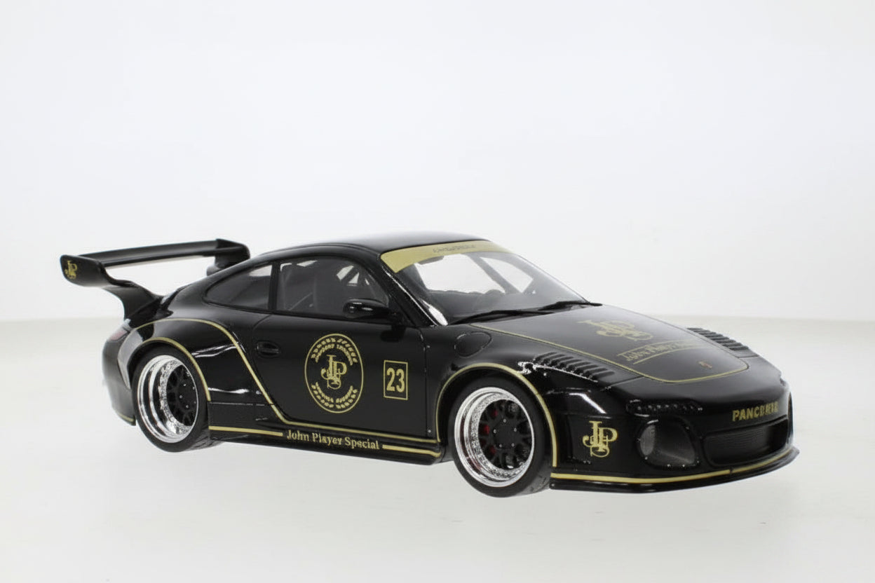2020 Porsche 997 (935) Nº23 Old & New John Player Special Negro/Dorado 1:18 MC Group 18326