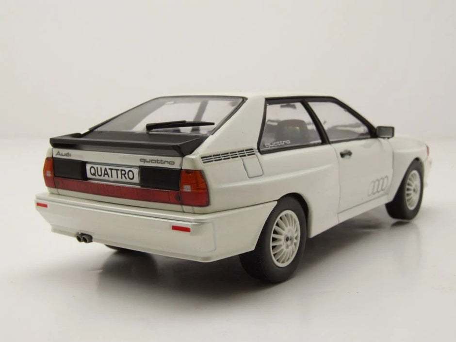 1981 Audi Quattro Blanco 1:24 WhiteBox 124247